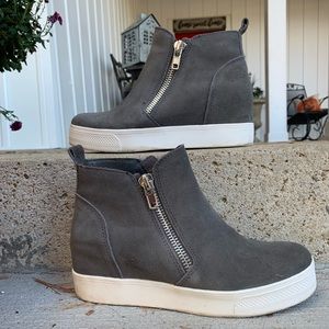 Steve Madden Wedge Sneakers👟